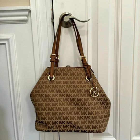 Michael Kors Tote Bag - Picture 1 of 5